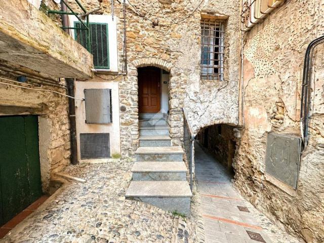 Appartamento in vendita a Vallecrosia, Liguria