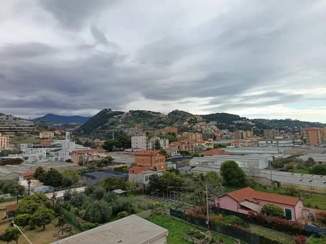 Appartamento in vendita a Vallecrosia, Liguria