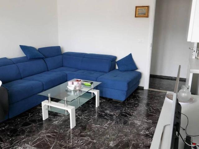Appartamento in vendita a Vallecrosia, Liguria