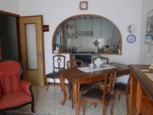 Appartamento in vendita a Vallecrosia, Liguria