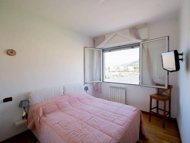 Appartamento in vendita a Vallecrosia, Liguria