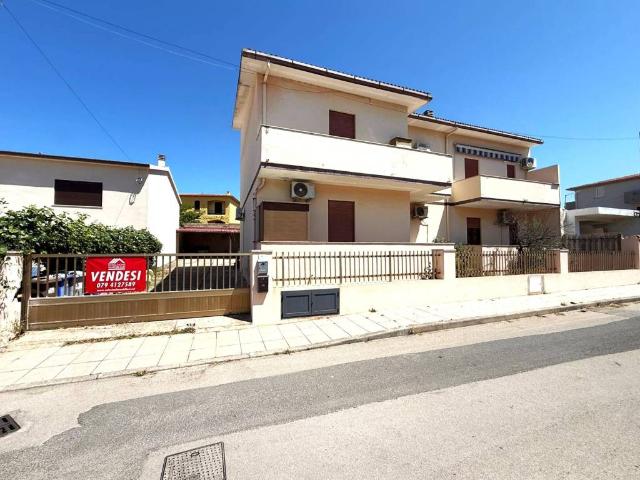Appartamento in vendita a Codaruina, Sardigna/Sardegna