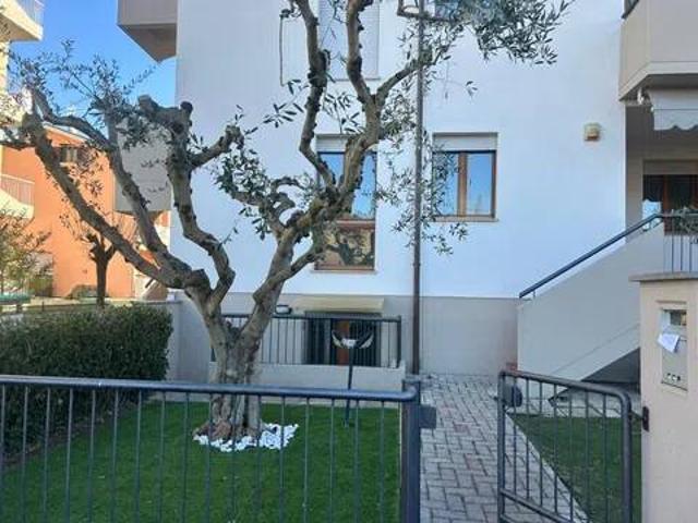 Appartamento in vendita a Vallefoglia, Marche
