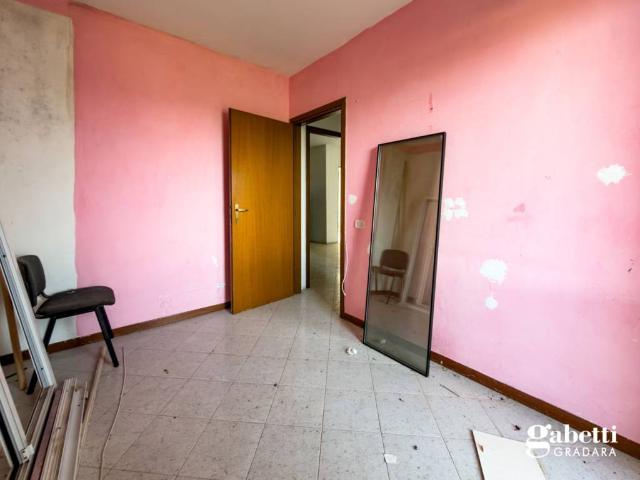 Appartamento in vendita a Vallefoglia, Marche