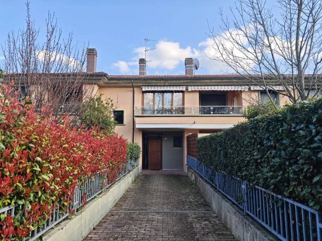 Appartamento in vendita a Vallefoglia, Marche