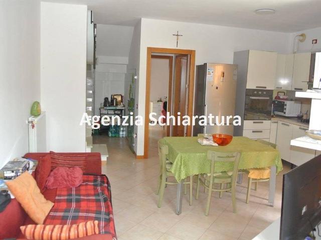 Appartamento in vendita a Vallefoglia, Marche