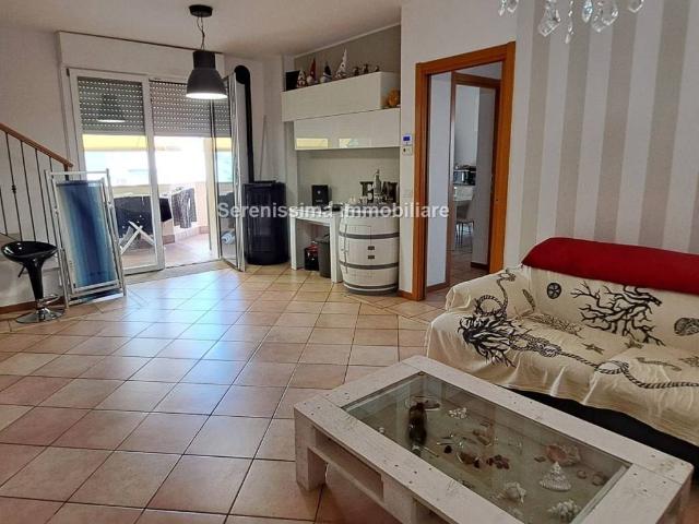Appartamento in vendita a Vallefoglia, Marche