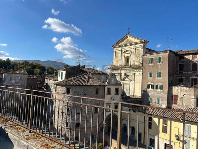 Appartamento in vendita a Vallerano, Lazio