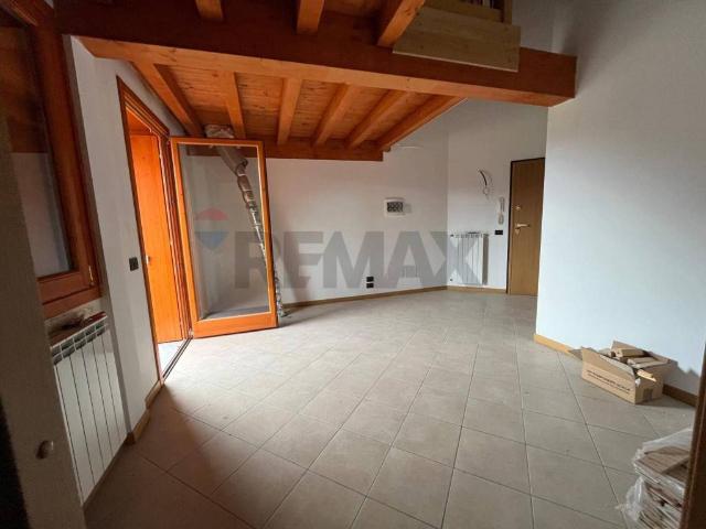 Appartamento in vendita a Comunità Montana della Valle Brembana, Valleve