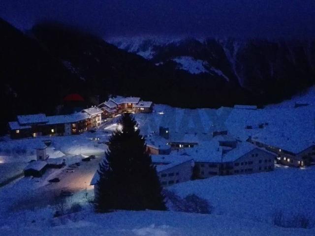 Appartamento in vendita a Comunità Montana della Valle Brembana, Valleve