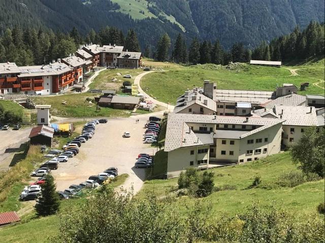 Appartamento in vendita a Comunità Montana della Valle Brembana, Valleve