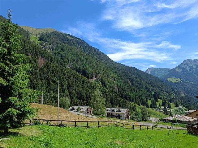 Appartamento in vendita a Comunità Montana della Valle Brembana, Valleve