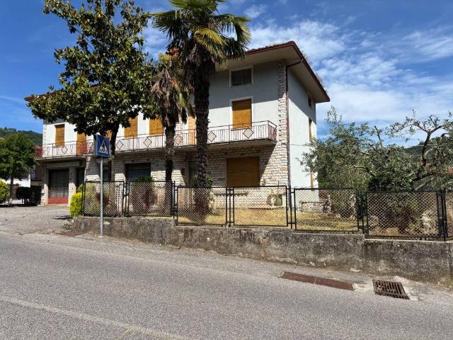 Appartamento in vendita a Comunità montana della Valle Sabbia, Vallio Terme