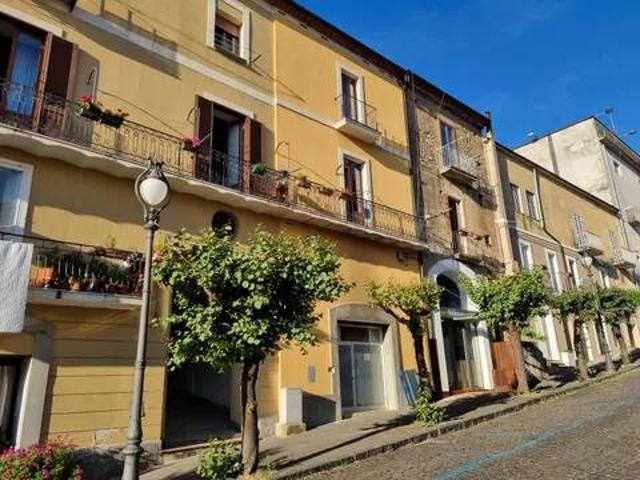 Appartamento in vendita a Vallo della Lucania, Salerno
