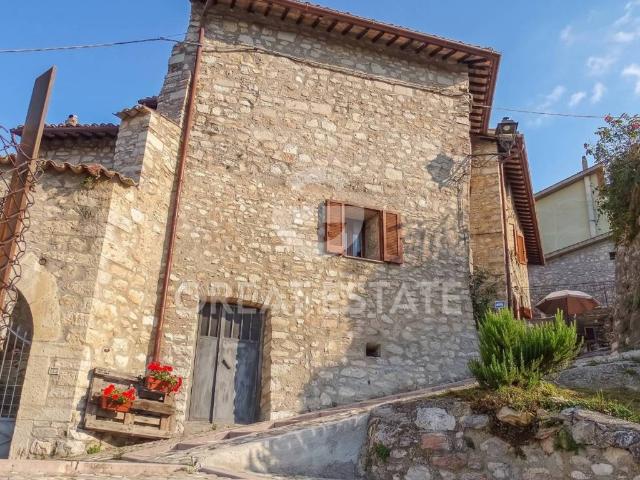Appartamento in vendita a Vallo Di Nera, Umbria