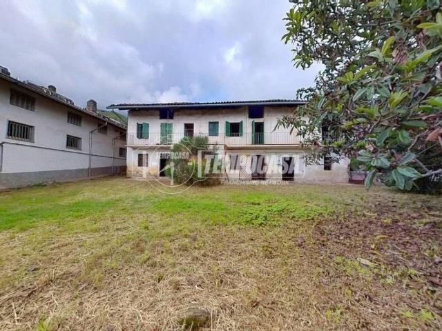 Villa Indipendente in vendita a Unione Montana di Comuni delle Valli di Lanzo, Ceronda e Casternone, Piemonte