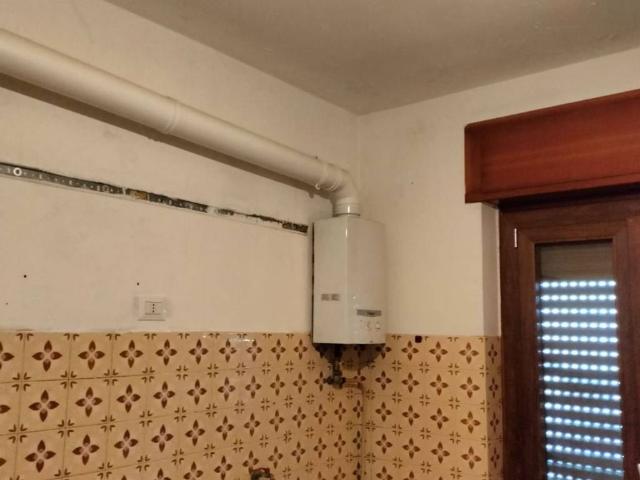 Appartamento in vendita a Valmadrera, Lecco