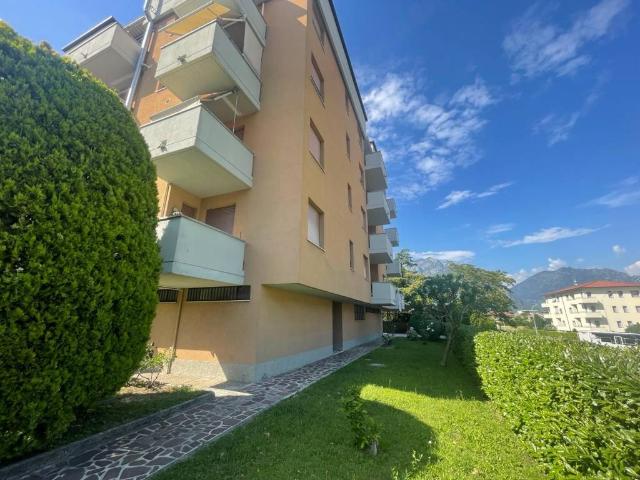 Appartamento in vendita a Caserta, Valmadrera
