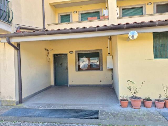 Appartamento in vendita a Villaggio Rinascita, Roma Capitale