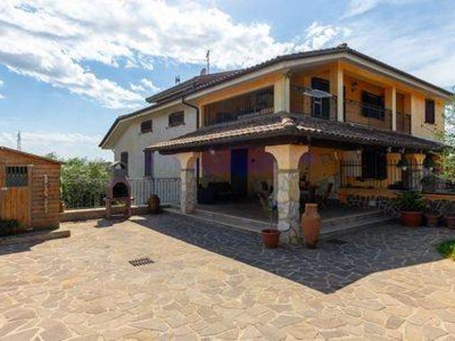 Appartamento in vendita a Villaggio Rinascita, Roma Capitale