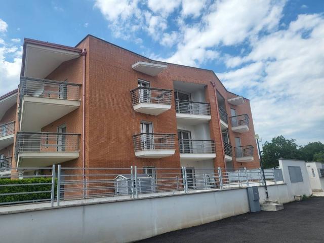 Appartamento in vendita a Villaggio Rinascita, Roma Capitale