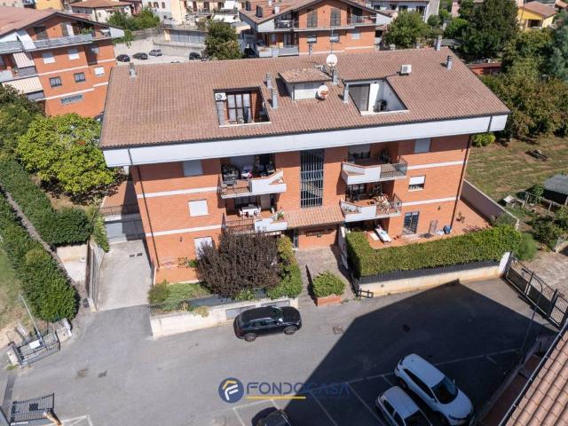 Appartamento in vendita a Villaggio Rinascita, Valmontone
