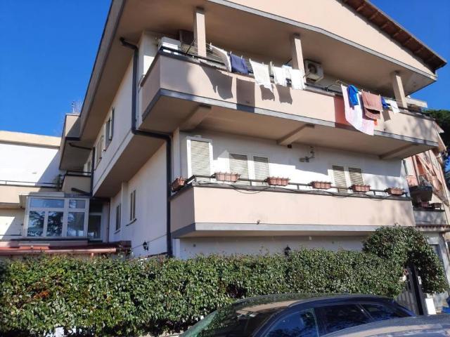 Appartamento in vendita a Villaggio Rinascita, Roma Capitale