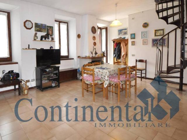 Appartamento in vendita a Comunità Montana della Valle Brembana, Valnegra