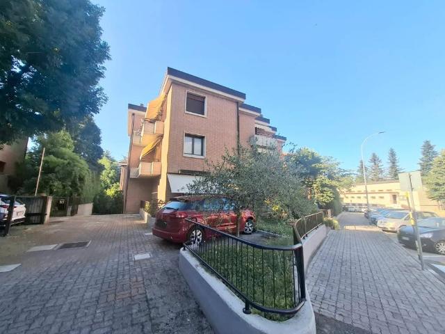 Appartamento in vendita a Unione dei comuni Valli del Reno, Lavino e Samoggia, Reggio Emilia