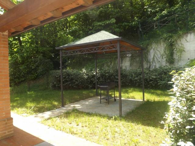Villa Schiera in vendita a Unione dell'Appennino Bolognese, Vergato