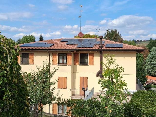 Appartamento in vendita a Unione dei comuni Valli del Reno, Lavino e Samoggia, Reggio Emilia