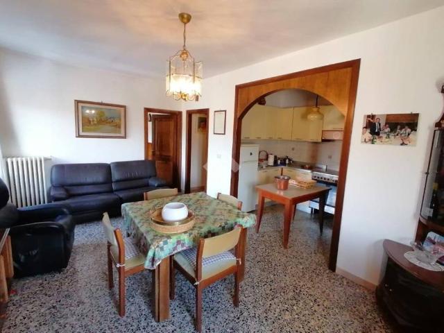 Appartamento in vendita a Unione dei comuni Valli del Reno, Lavino e Samoggia, Reggio Emilia