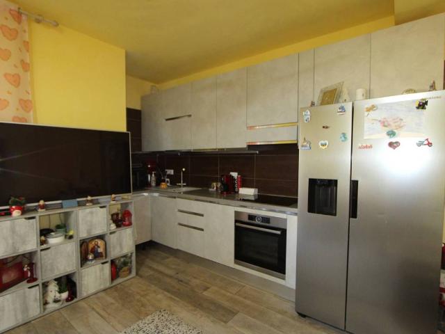 Appartamento in vendita a Unione dei comuni Valli del Reno, Lavino e Samoggia, Bazzano