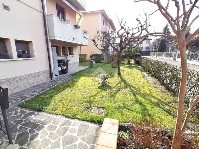 Appartamento in vendita a Unione dei comuni Valli del Reno, Lavino e Samoggia, Reggio Emilia
