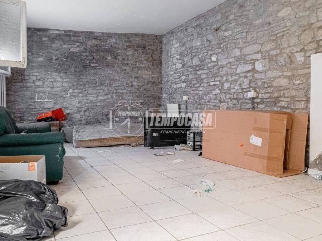 Appartamento in vendita a Unione dei comuni Valli del Reno, Lavino e Samoggia, Reggio Emilia