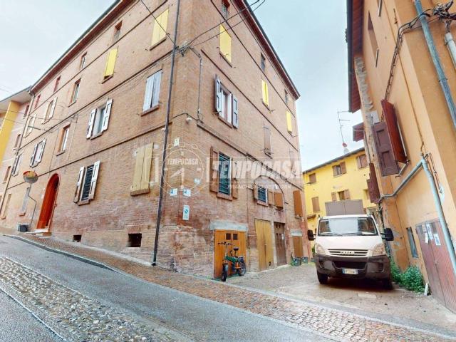 Appartamento in vendita a Unione dei comuni Valli del Reno, Lavino e Samoggia, Bazzano