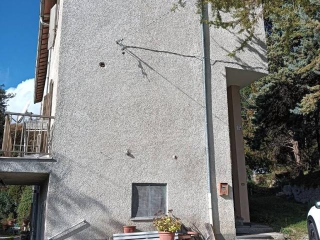 Appartamento in vendita a Valtopina, Umbria