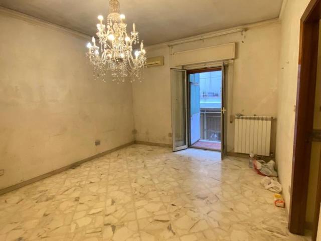 Appartamento in vendita a Valverde, Sicilia