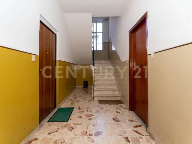 Appartamento in vendita a Valverde, Sicilia