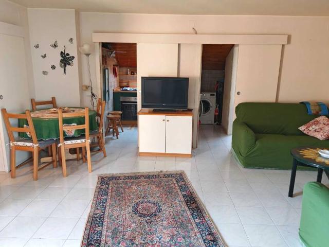 Appartamento in vendita a Valverde, Sicilia