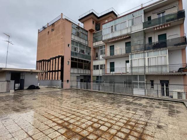 Appartamento in vendita a Valverde, Sicilia