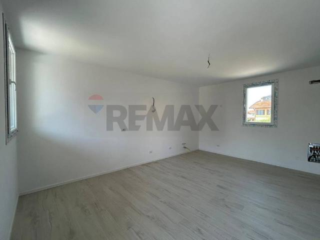 Appartamento in vendita a Vanzaghello, Milano