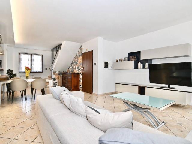 Appartamento in vendita a Vanzaghello, Milano