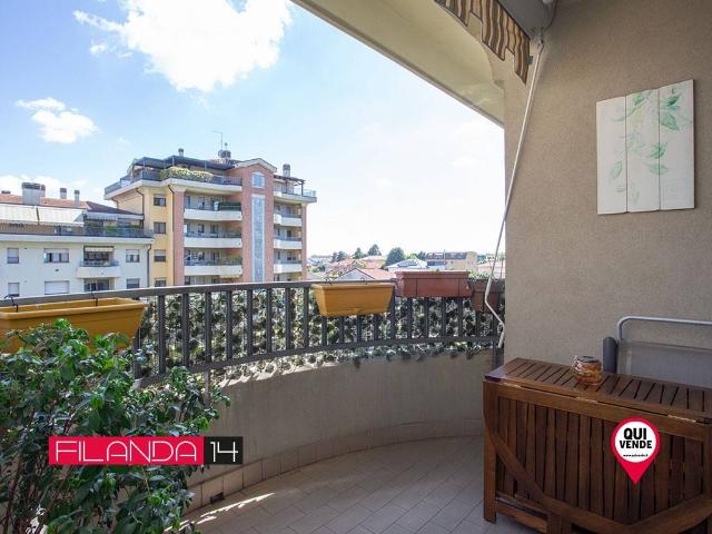 Appartamento in vendita a Vanzago, Milano