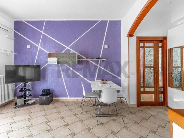 Appartamento in vendita a Vanzago, Lombardia