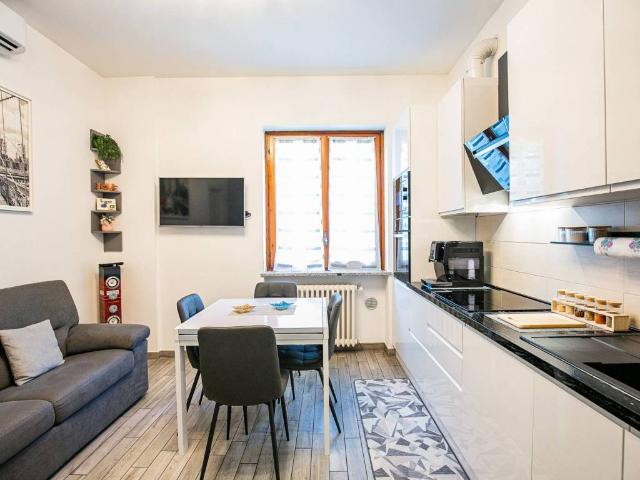 Appartamento in vendita a Vanzago, Milano
