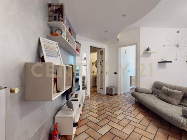 Appartamento in vendita a Vanzago, Milano
