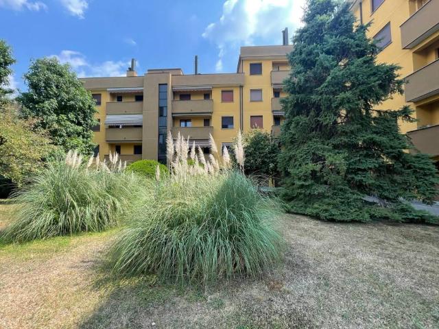 Appartamento in vendita a Vanzago, Milano