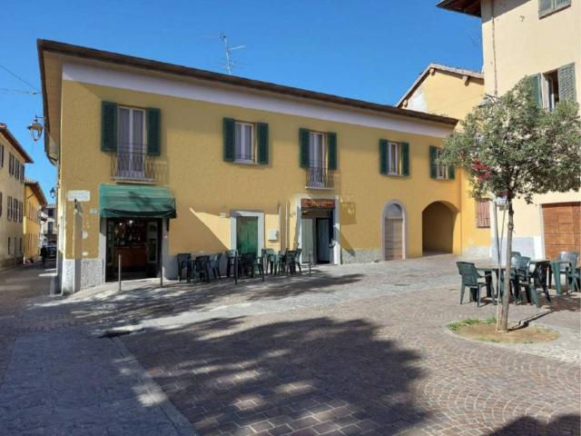Appartamento in vendita a Vaprio D'adda, Lombardia