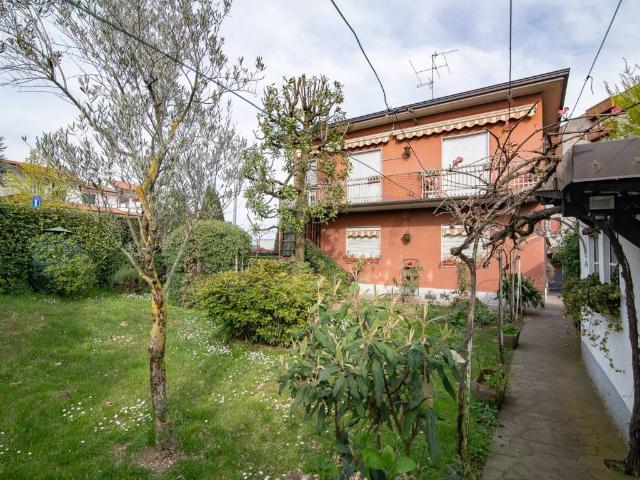 Appartamento in vendita a Vaprio D'adda, Lombardia